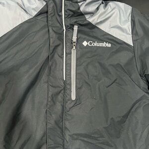 Columbia Black and Light Gray Outdoor Shell Jacket